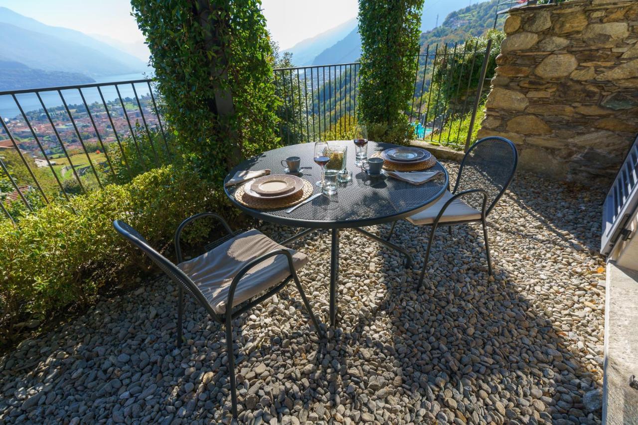Casa Di Campagna Tony Con Piscina E Vista Lago Gravedona Exterior photo
