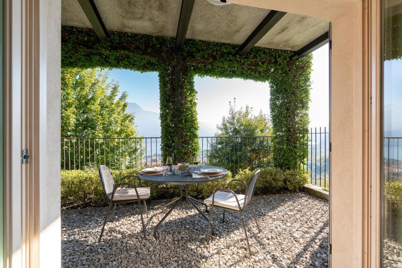 Casa Di Campagna Tony Con Piscina E Vista Lago Gravedona Exterior photo